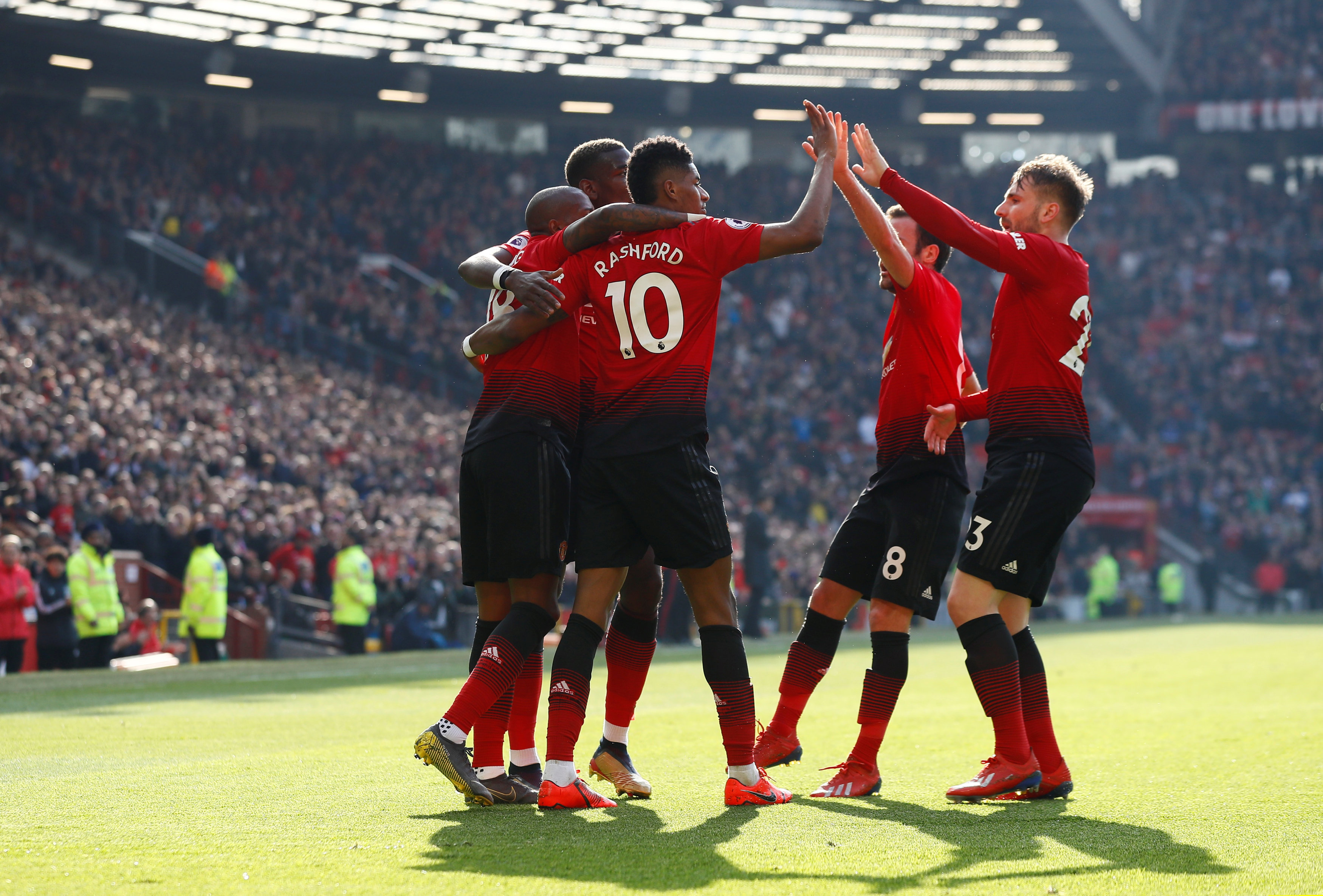 的表现虽然 的表现虽然